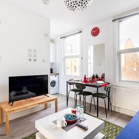 Parkside Stay North London - Victoria Line Экстерьер фото