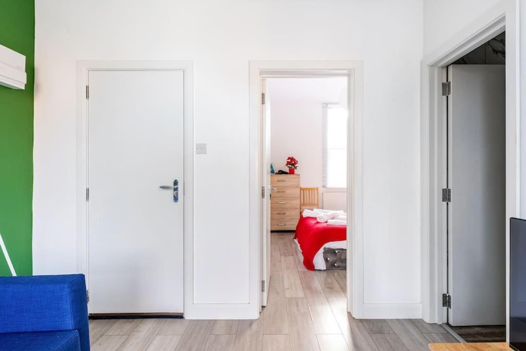 Parkside Stay North London - Victoria Line Экстерьер фото